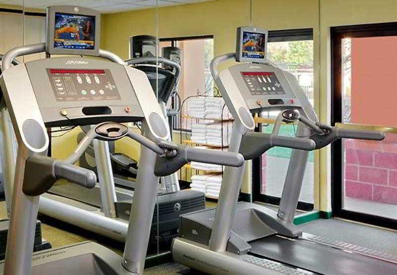 Courtyard By Marriott Atlanta Alpharetta Hotel Facilities photo