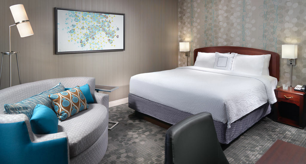 Courtyard By Marriott Atlanta Alpharetta Hotel Exterior photo